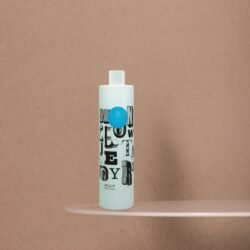 Detoksikuojantis, oda valantis šampūnas 500 ml.