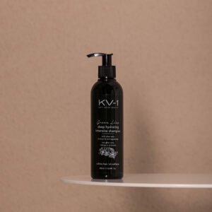 Drėkinantis šampūnas su alaviju ir keratinu 250 ml.